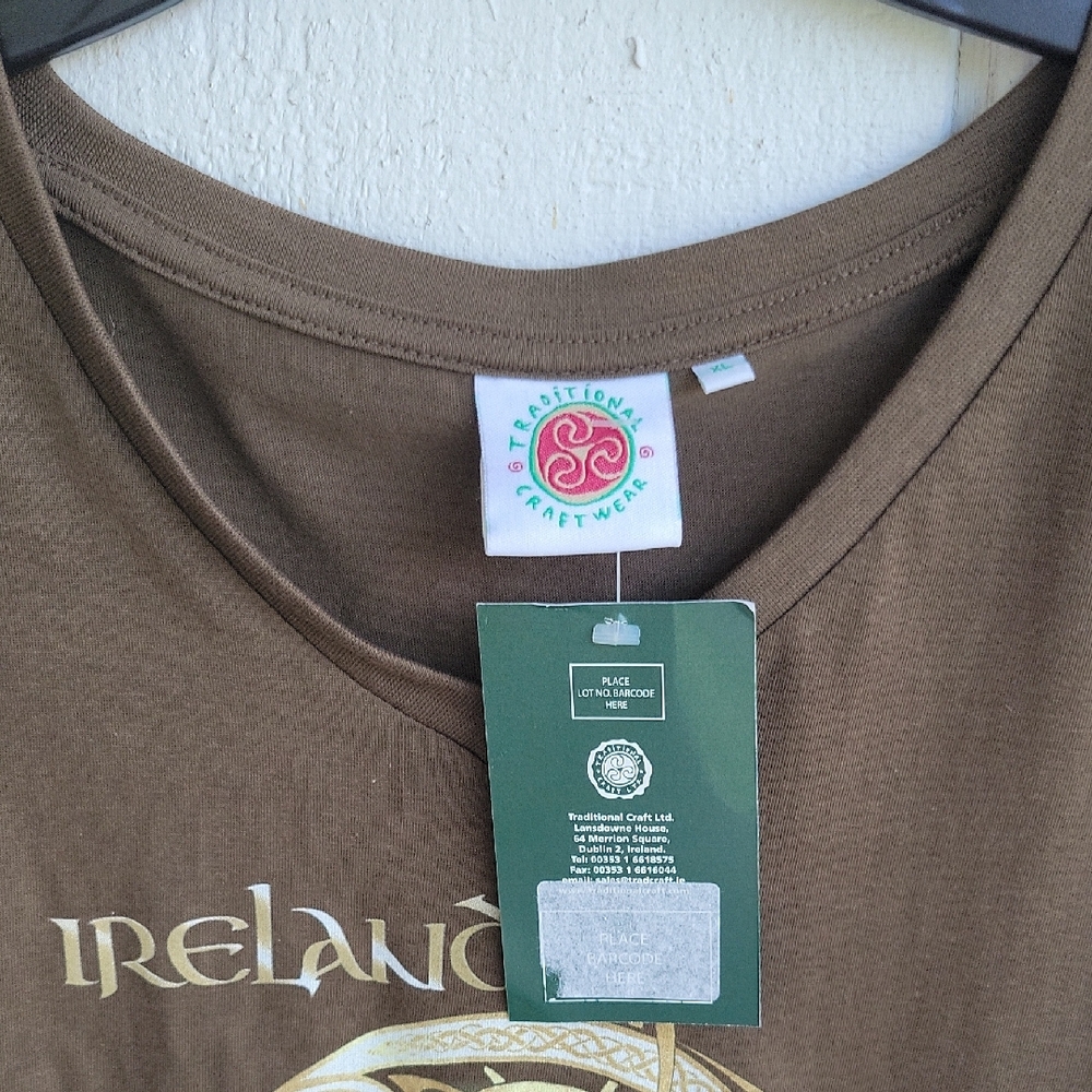 IrishGraphic Tee with Celtic Design Ireland XL Traditional Craft Wear - Picture 5 of 10